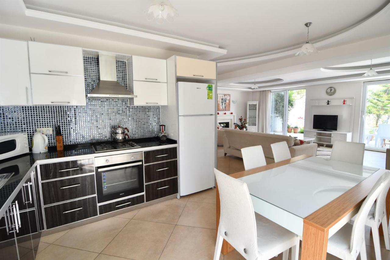 New Age Beach Breeze Luxury Villas Fethiye Eksteriør bilde